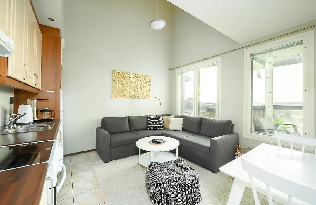 SeaStar 215 by Hiekka Booking-1